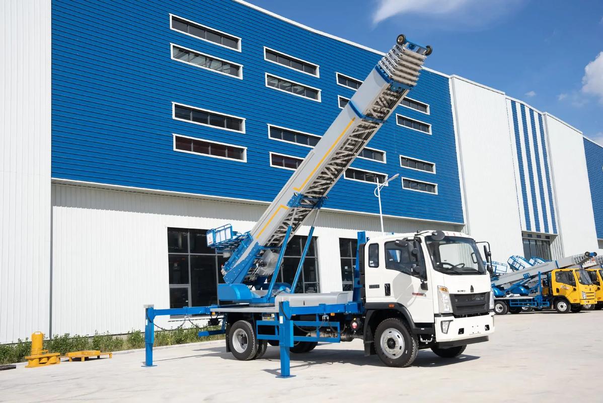 蒙城县小型云梯车上料车租赁多少钱