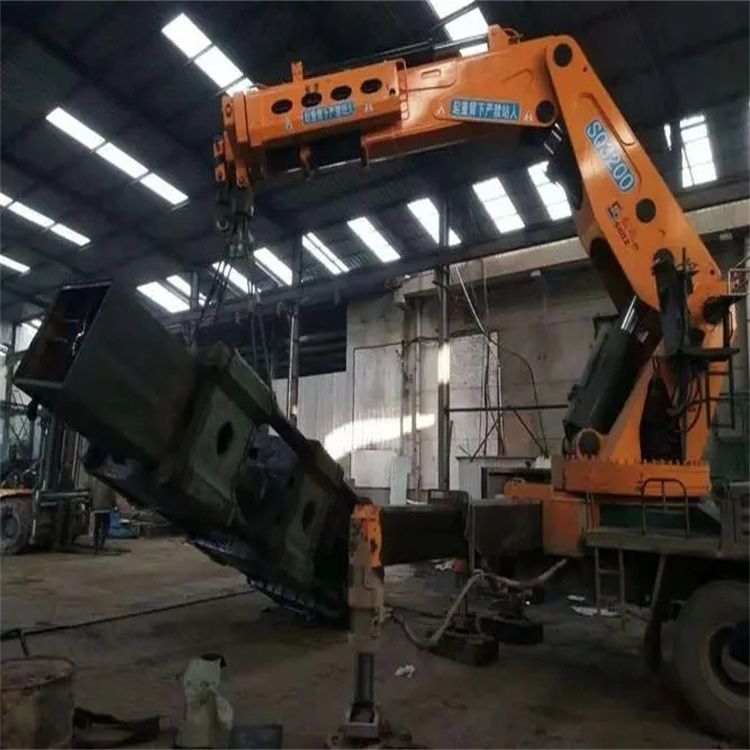 蒙城县130吨折臂吊车出租吊机租赁附近电话