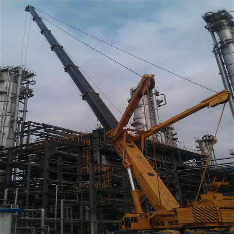 蒙城县厂房钢结构吊装租赁多少吨吊车合适？